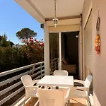 Gjiri Lalzit Apartment Durres