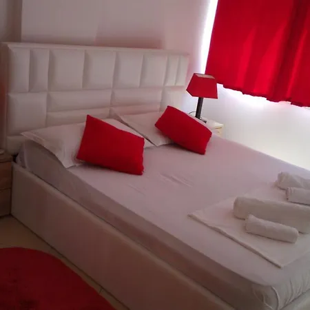Apartment Gjiri Lalzit